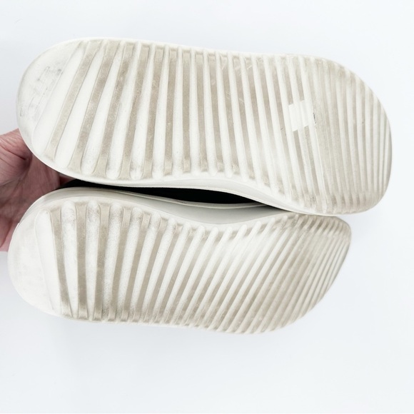 All Birds Wool Loungers in Black Size 8 - Picture 5 of 6